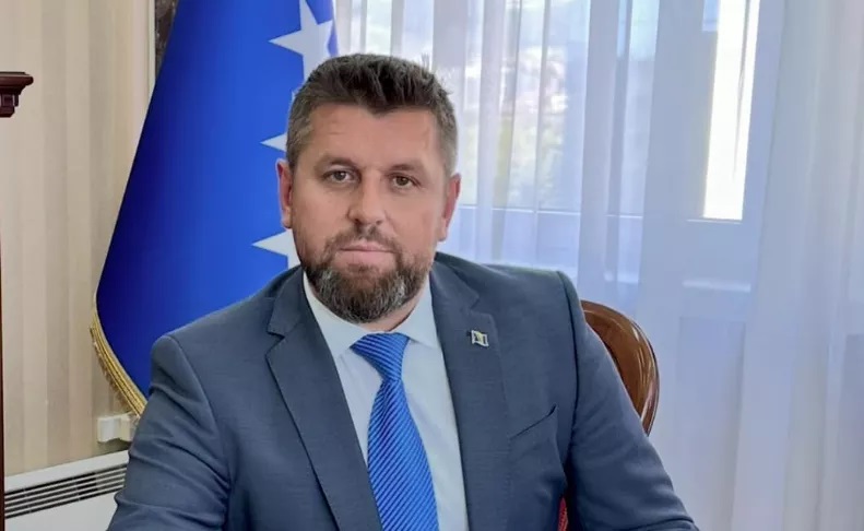 Duraković za FR: potezi bivšeg entitetskog predsjednika Milorada Dodika, pokazatelj dugogodišnjeg političkog mobinga